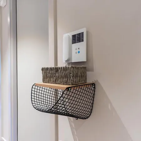 Exceptional 3 Bedroom River View - Pass The Keys