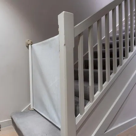 Διαμέρισμα Exceptional 3 Bedroom River View - Pass The Keys *