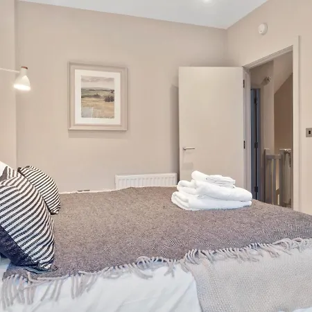 Apartamento Exceptional 3 Bedroom River View - Pass The Keys