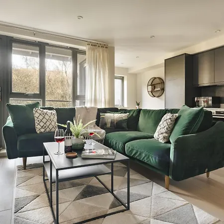 Apartment Exceptional 3 Bedroom River View - Pass The Keys